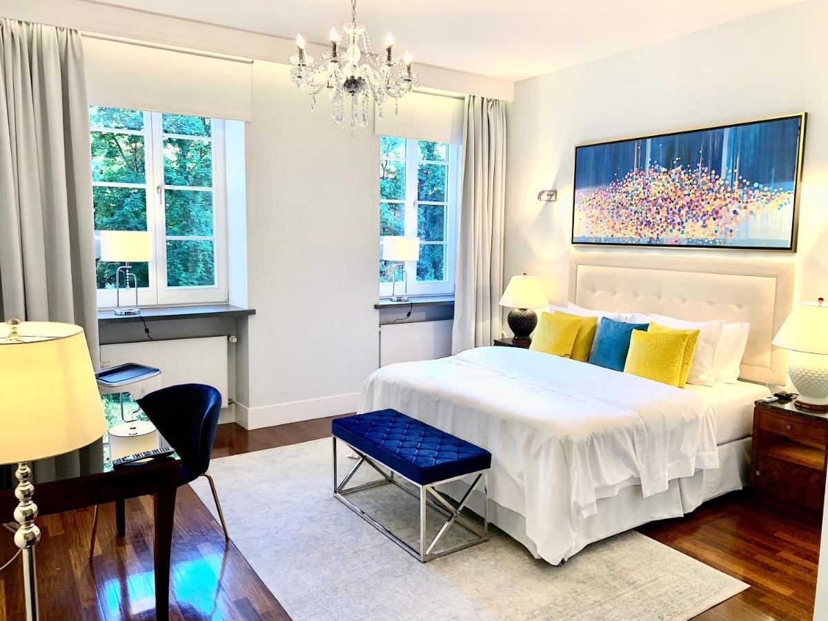 Mondrian Luxury Suites & Apartments Market Square I Warsaw Ngoại thất bức ảnh