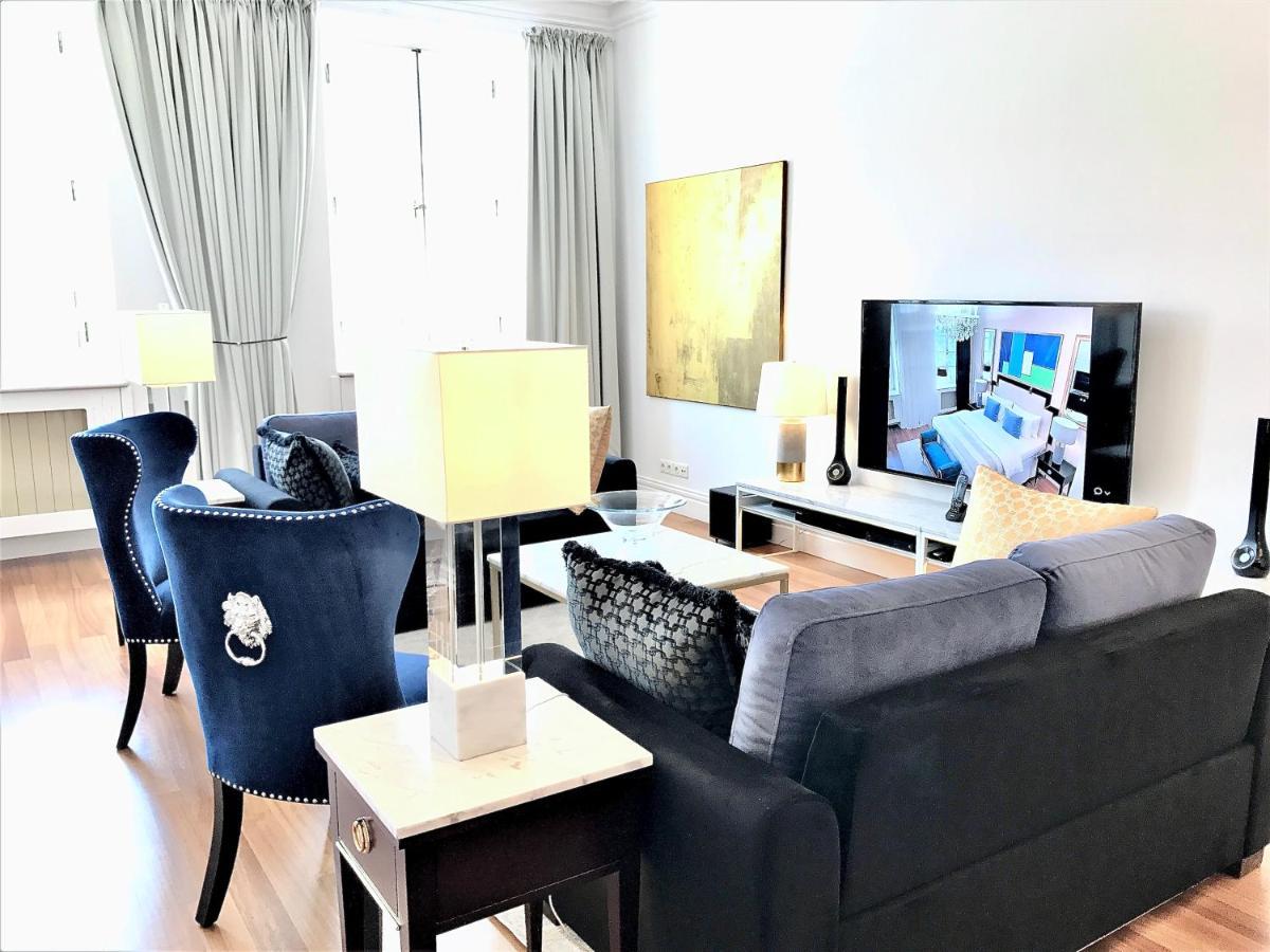 Mondrian Luxury Suites & Apartments Market Square I Warsaw Ngoại thất bức ảnh