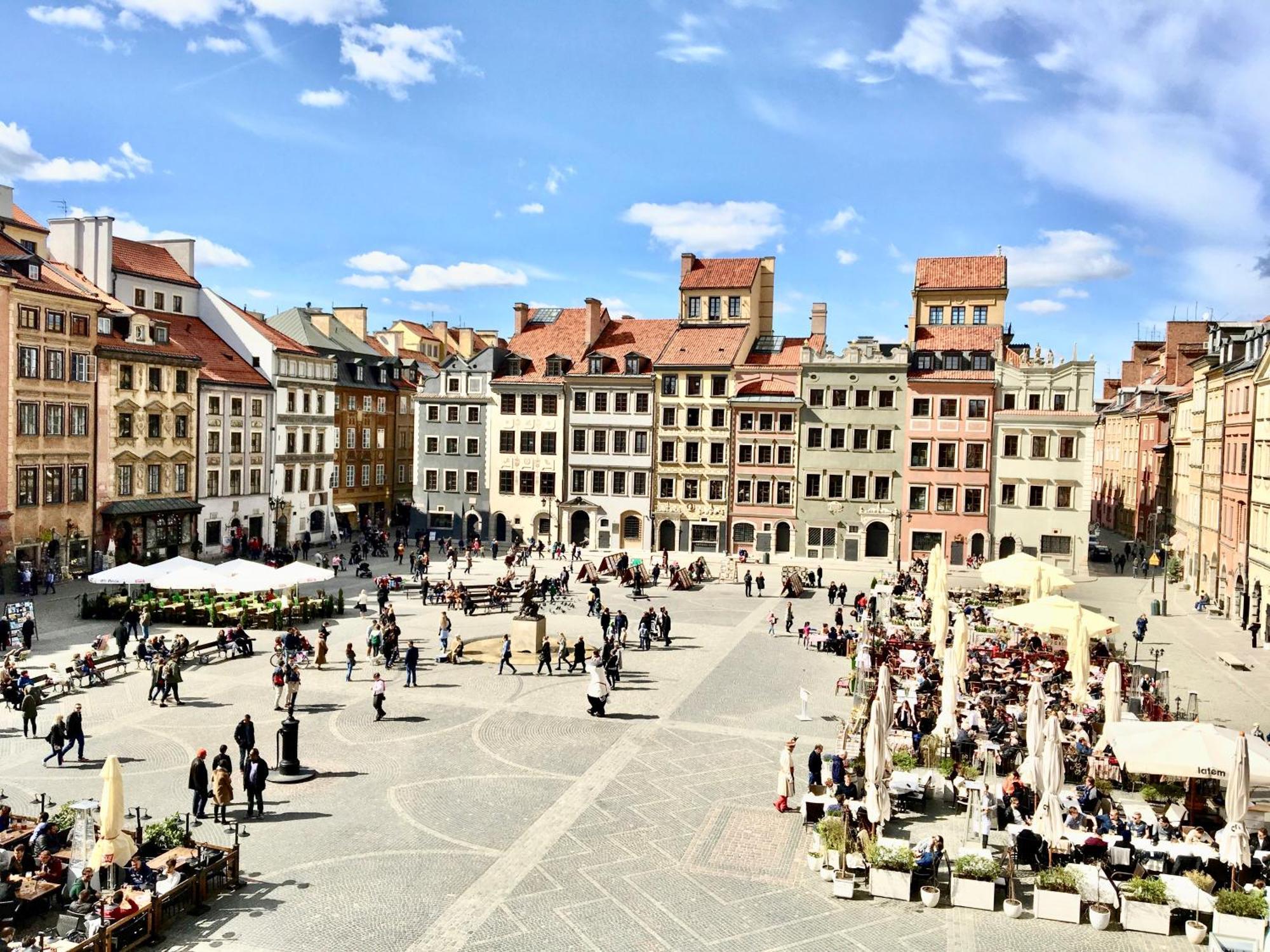 Mondrian Luxury Suites & Apartments Market Square I Warsaw Phòng bức ảnh