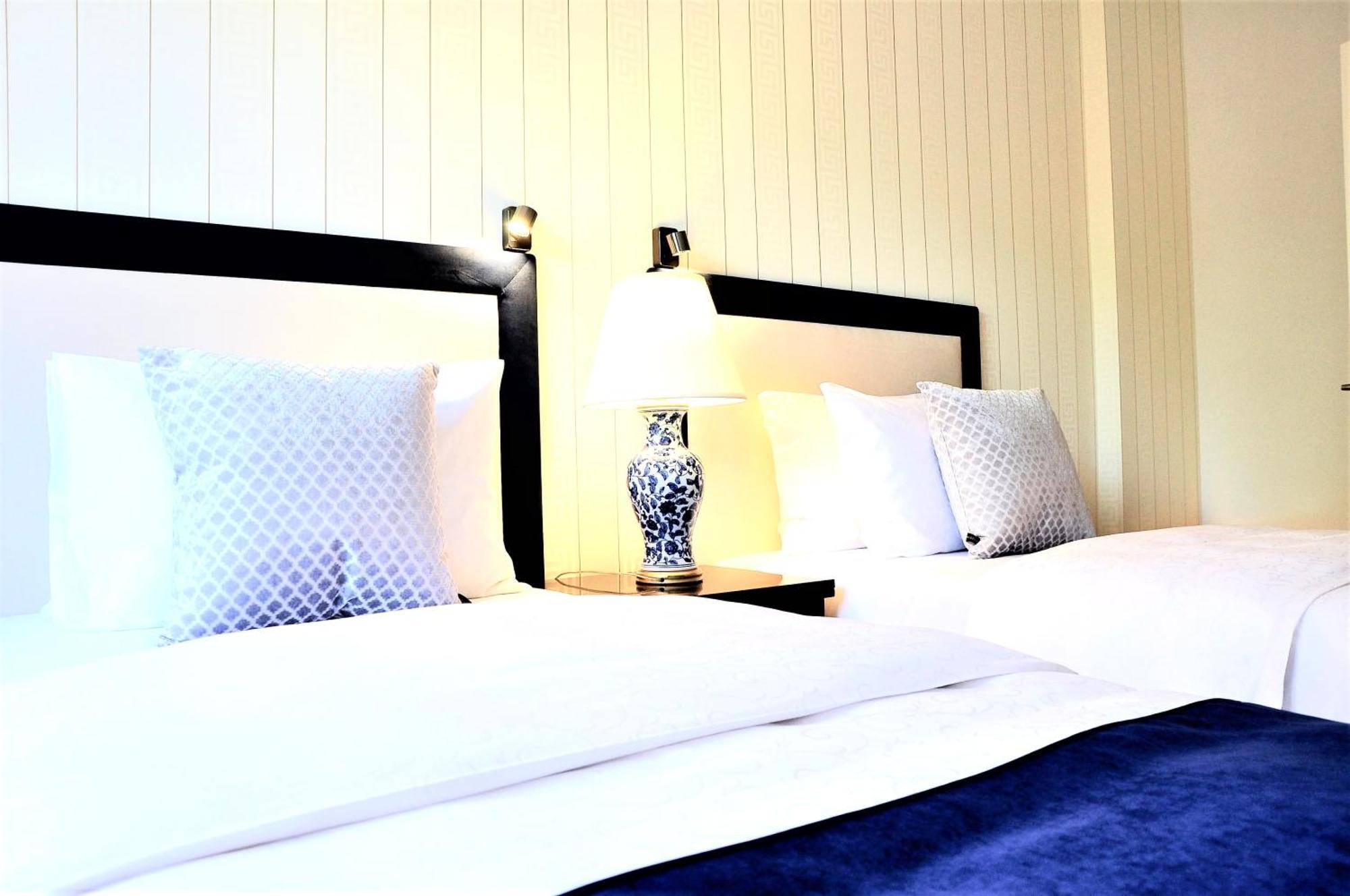 Mondrian Luxury Suites & Apartments Market Square I Warsaw Phòng bức ảnh