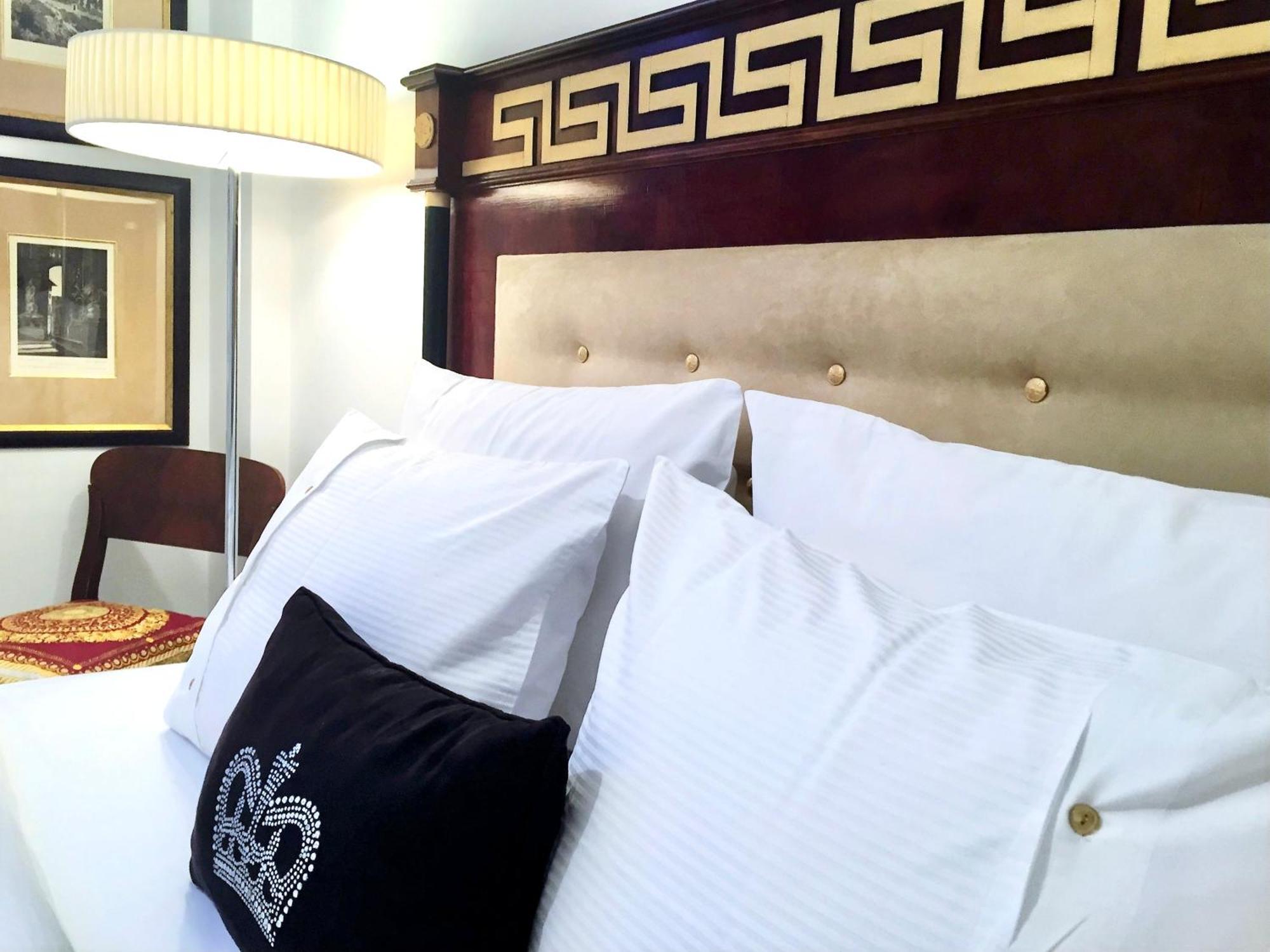 Mondrian Luxury Suites & Apartments Market Square I Warsaw Phòng bức ảnh