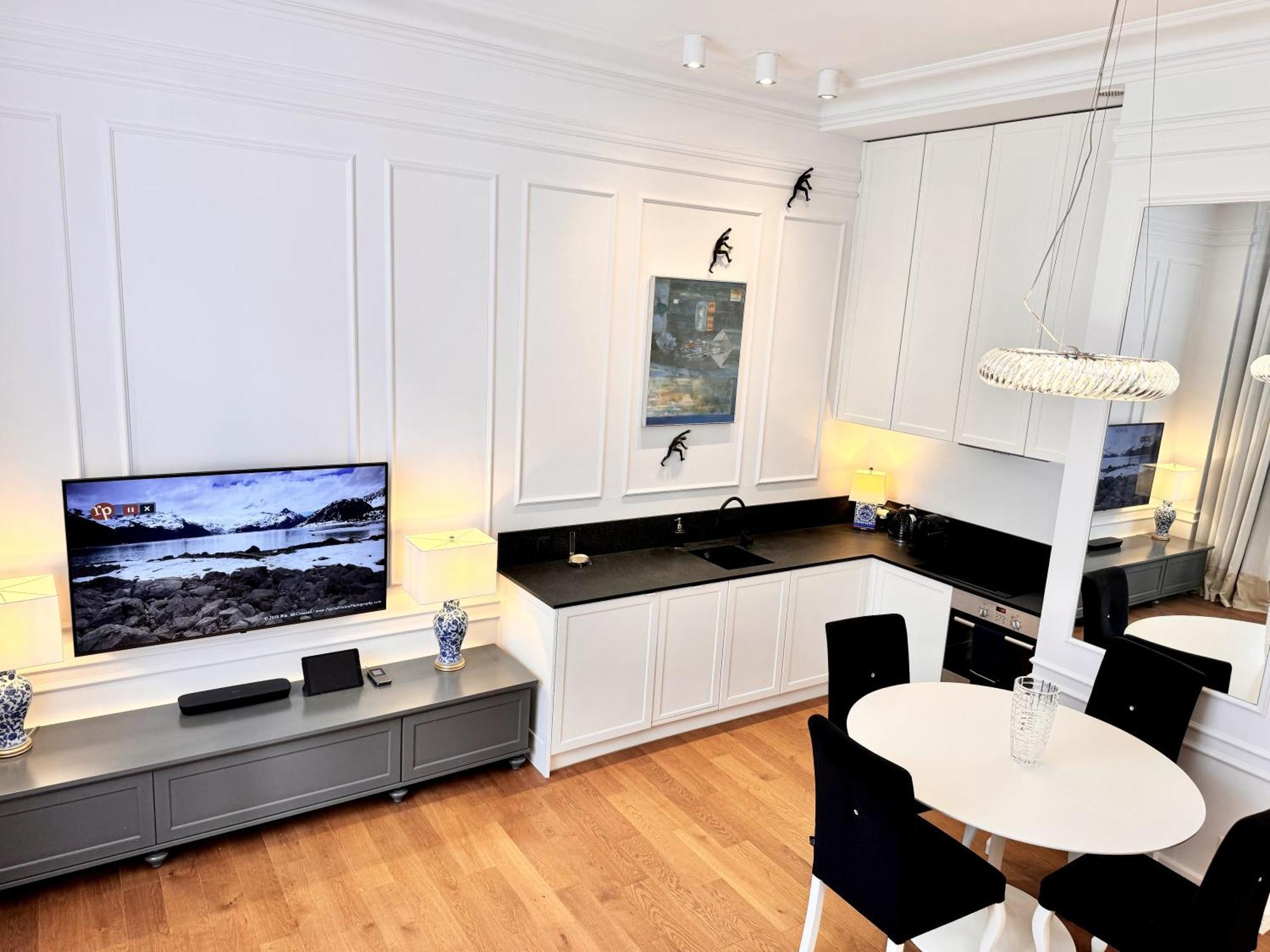 Mondrian Luxury Suites & Apartments Market Square I Warsaw Phòng bức ảnh