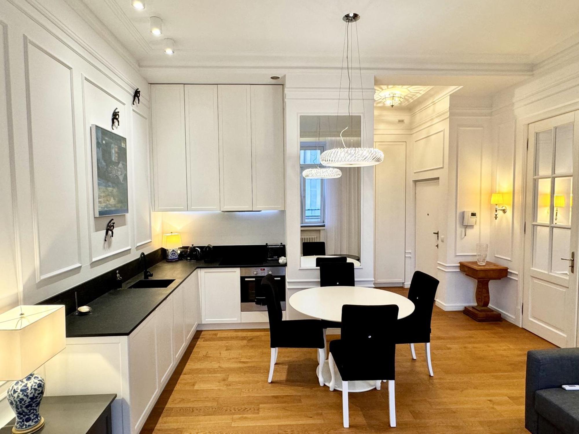 Mondrian Luxury Suites & Apartments Market Square I Warsaw Ngoại thất bức ảnh